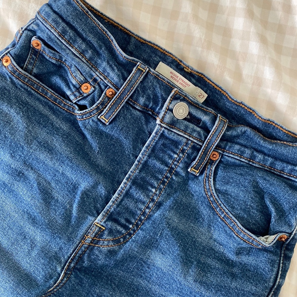 Levi’s Wedgie Straight Jeans